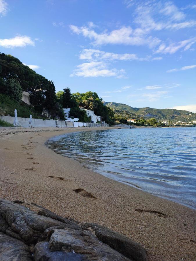 Beach House Emme Palaiontsiflikion Exterior foto
