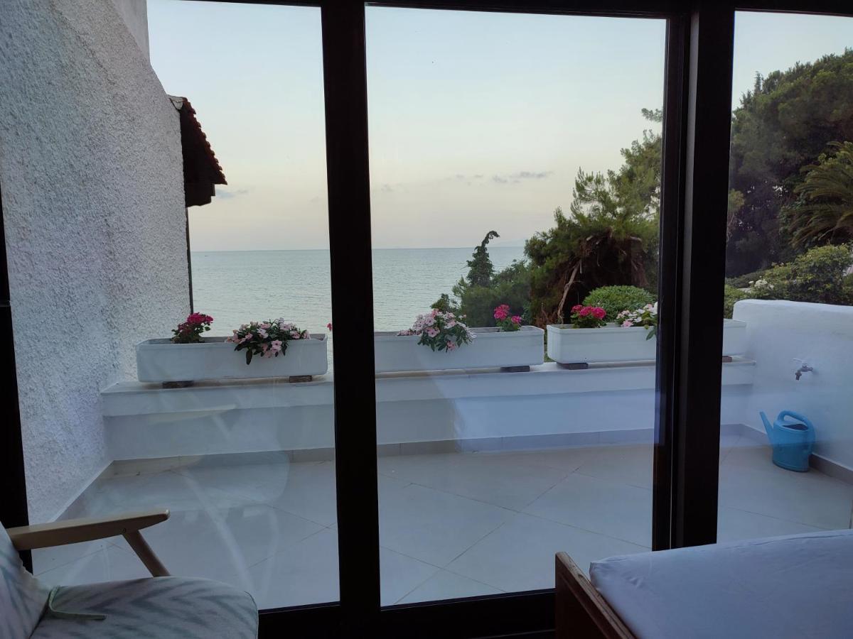 Beach House Emme Palaiontsiflikion Exterior foto